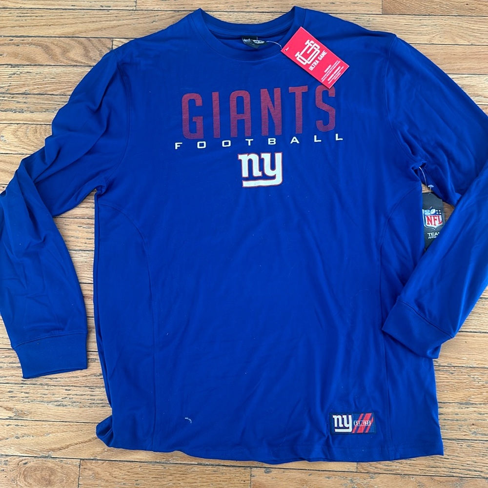 Men’s new with tag Giants football shirt